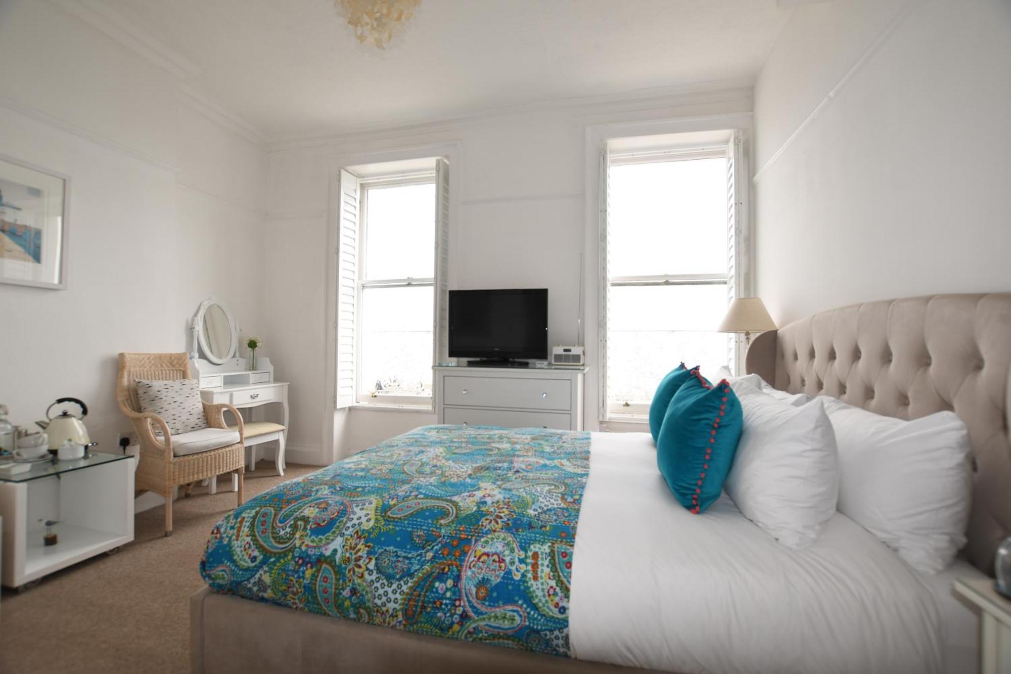 No. 98 Boutique Hotel Веймут Номер фото